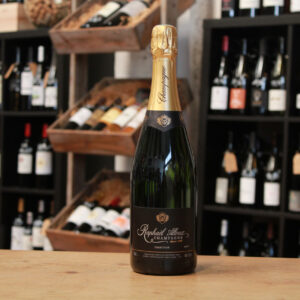 Champagne Pinoit meunier, pinot noir et chardonnay, Brut Tradition - Raphaël Alloux